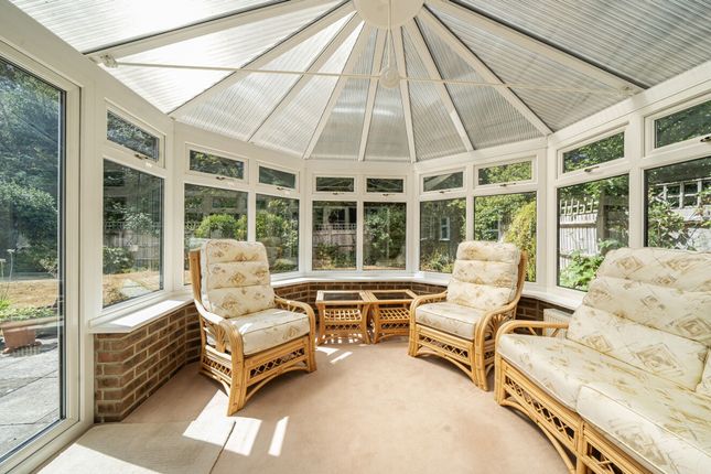 8, Stanton Drive, Chichester, PO19 photo 3