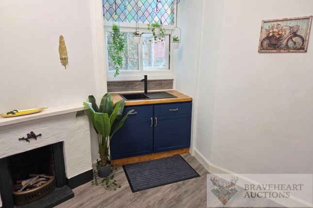 Flat B, 126 High Street, Ayr photo 5