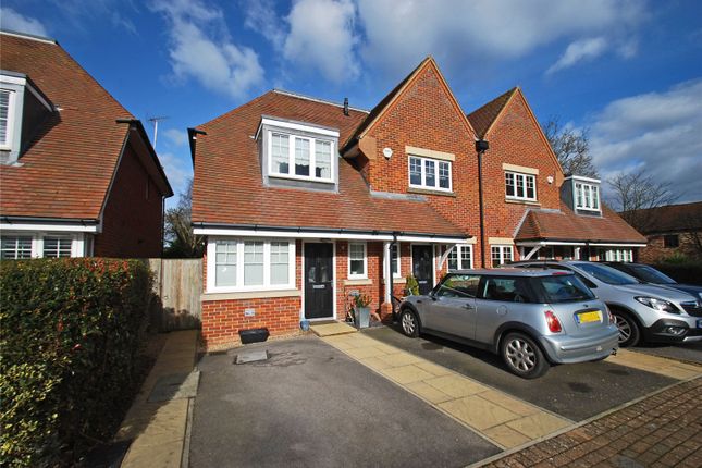 Thumbnail End terrace house to rent in Waldenbury Place, Beaconsfield