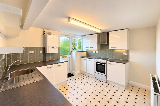 West Malvern Road, Worcestershire photo 3