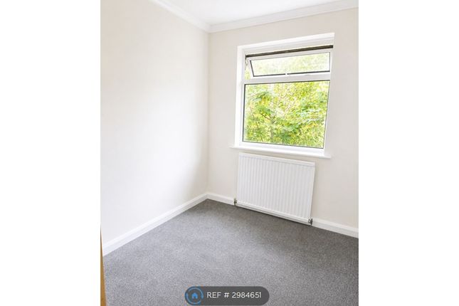 Stiven Crescent, Harrow photo 3