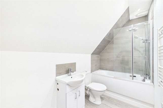 MARKETING CARD - 27C,, Northbrook Street, Berkshire photo 2