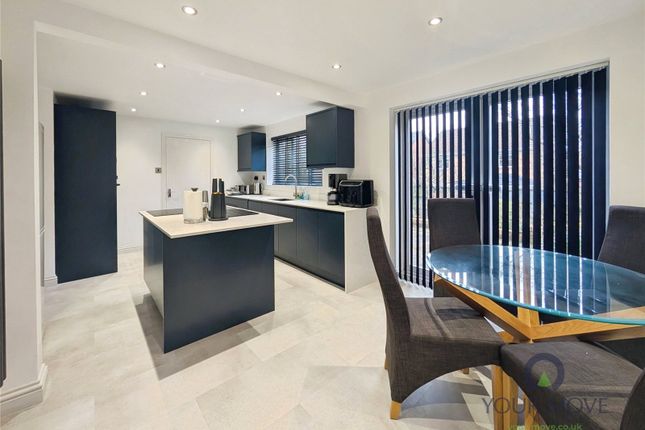 38, Hampshire Crescent, Stoke-on-Trent photo 3