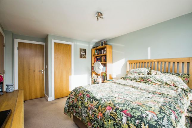 Apartment 56, The Silk Mill, Dewsbury Road, ELLAND photo 5
