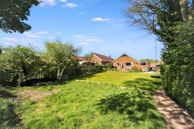 7 Pine View, Wigan photo 2