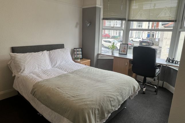Studio to rent in North Hill, Mutley, Plymouth