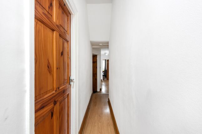 13a, Springfield Road, London photo 4