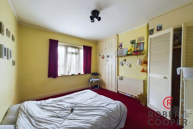 Terraced house for sale in Ribblesdale Avenue, Northolt