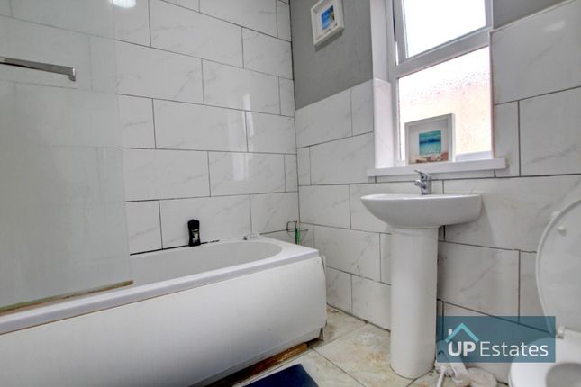 Semi-detached house for sale in Albany Road, Earlsdon, Coventry
