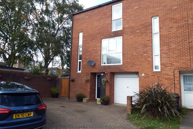 End terrace house for sale in Hopton Road, Stevenage, Hertfordshire
