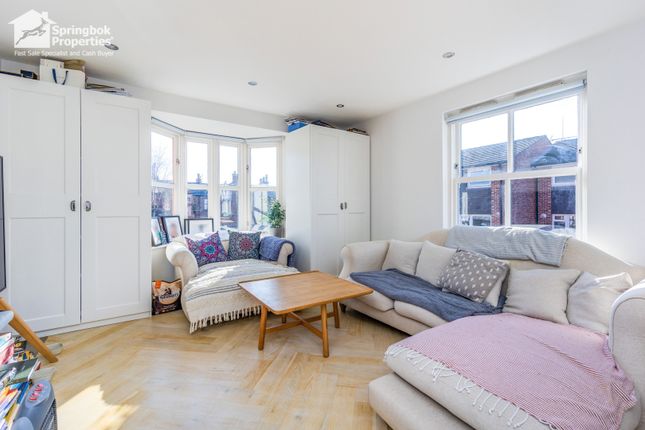 Apartment 1, Library Place, 44 London Road, Alderley Edge photo 2