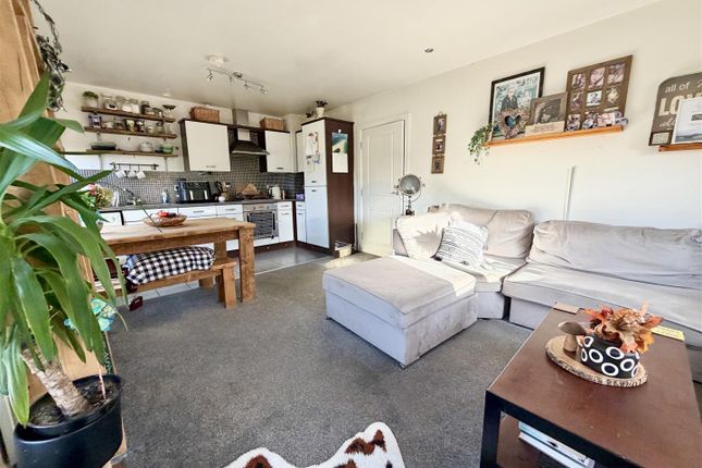 47, Davy Road, Castleford photo 2