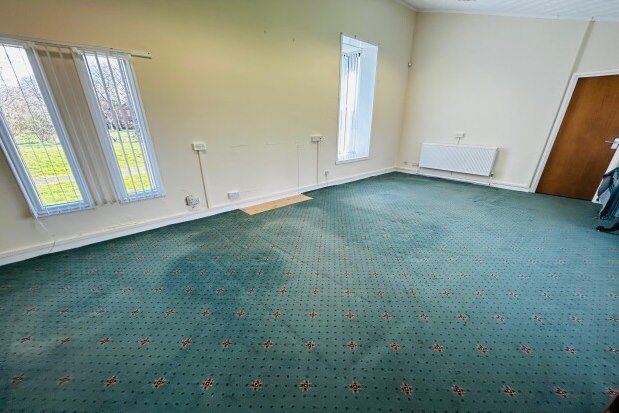 Bungalow to rent in Carr House Drive, Durham