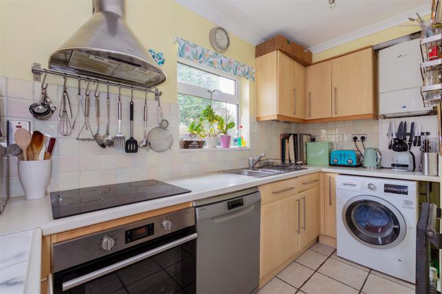 2, Marina Way, Slough photo 3