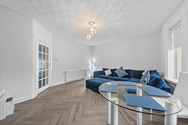 47 Killoch Drive, Glasgow photo 2