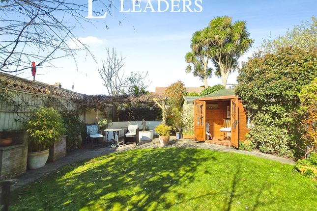 2, Strathmore Road, Hampshire photo 3