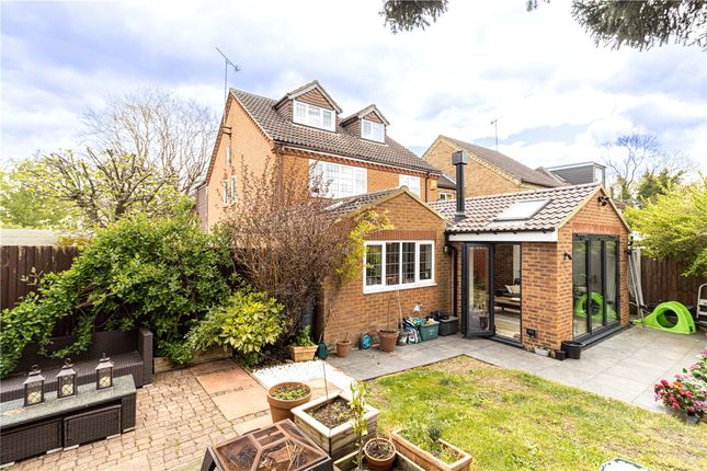 13, Magnolia Close, St. Albans photo 5