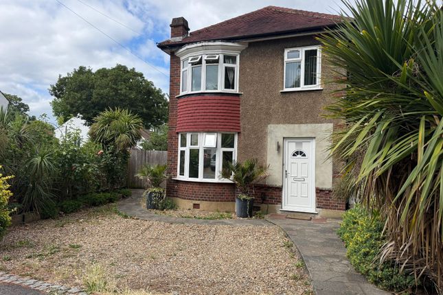 71, Demesne Road, Wallington photo 3
