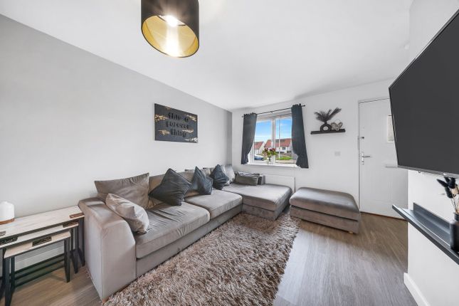 57, Hawk Street, Dunfermline photo 2