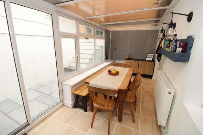 74 Colley End Road, Paignton photo 3