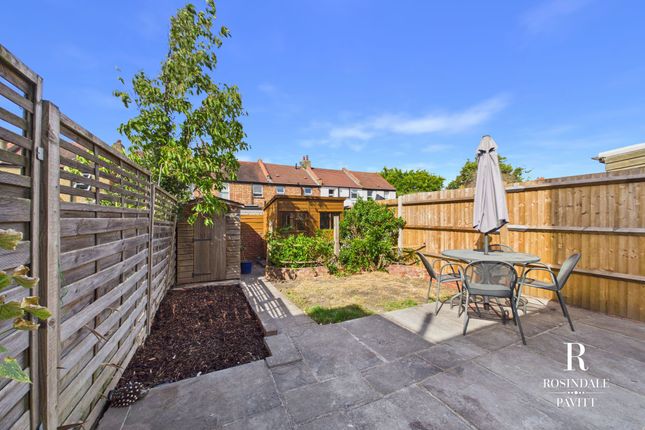 29 Lodge Road, Wallington photo 4
