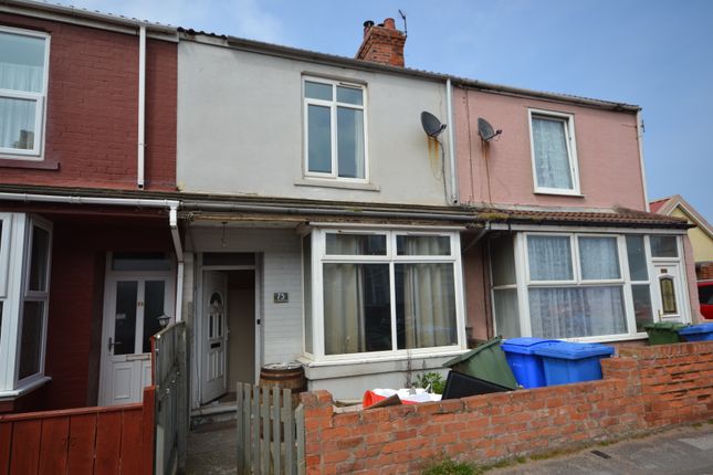 Thumbnail Terraced house for sale in Southcliff Road, Withernsea