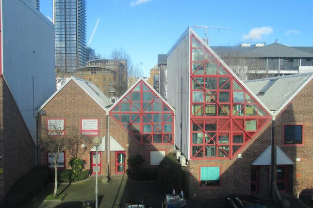 Thumbnail Office to let in Skylines Village, Limeharbour, London