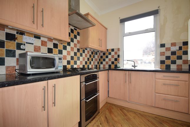 Summerfield Avenue, Heath photo 3