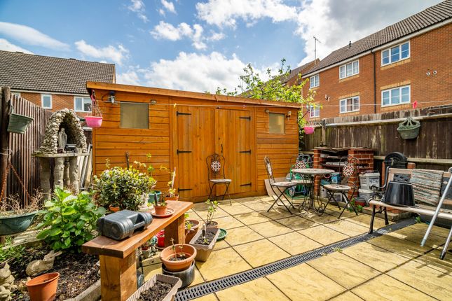 End terrace house for sale in Gorseway, Hatfield, Hertfordshire