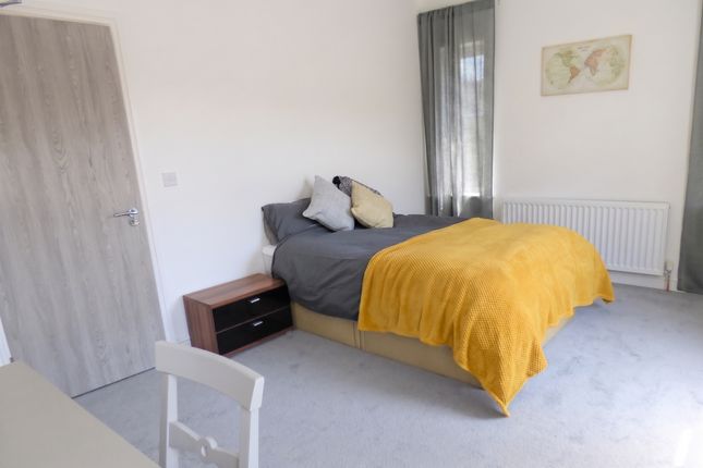 179 Port Tennant Road, Swansea photo 5