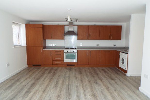 Flat to rent in Reresby Court, Cardiff CF10