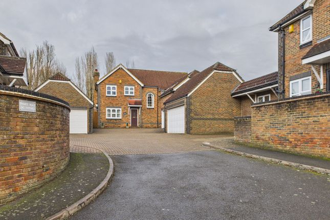 2, Bayley Mead, St. Johns Road, Hemel Hempstead photo 4