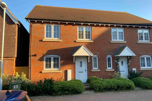 Thumbnail Semi-detached house to rent in Leigh Road, Sittingbourne, Kent