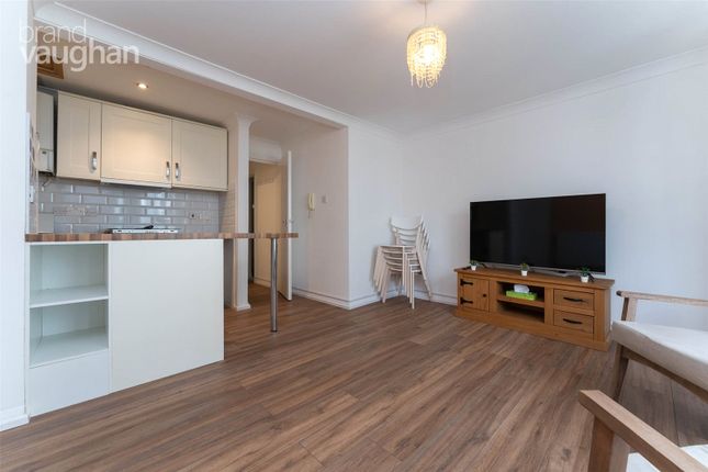 Flat to rent in North Road, Brighton, East Sussex
