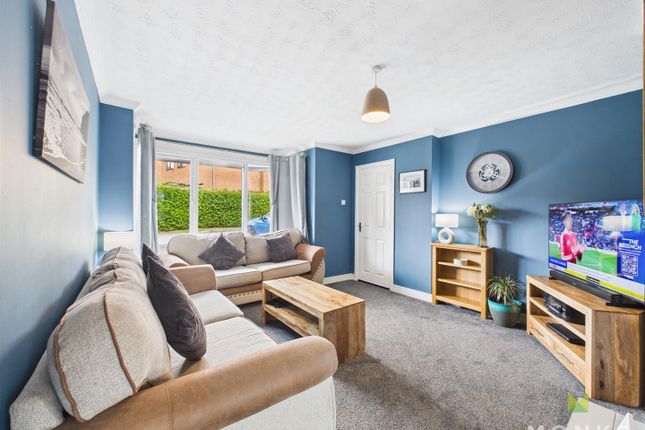 3, Buckingham Close, Oswestry photo 3