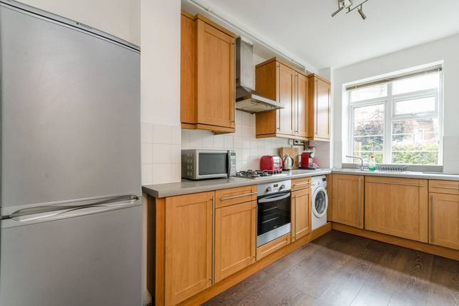 Thumbnail Flat to rent in Barton Court, Barons Court, London