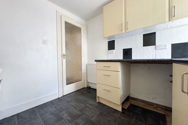 4, Radway Hill, Teignmouth photo 4