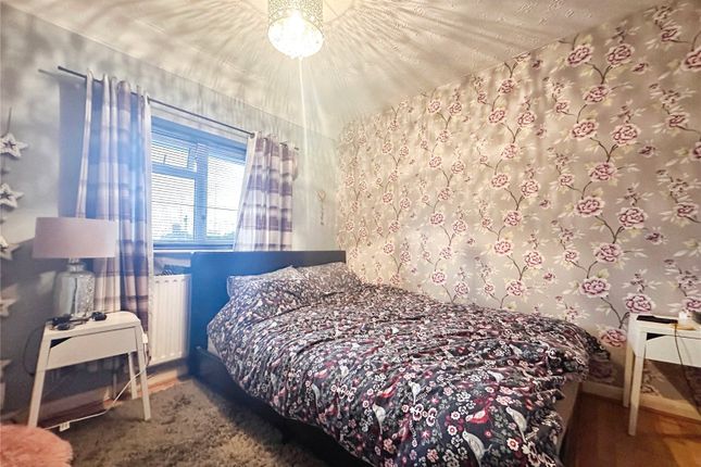 25, Woodthorpe Road, Leicestershire photo 4