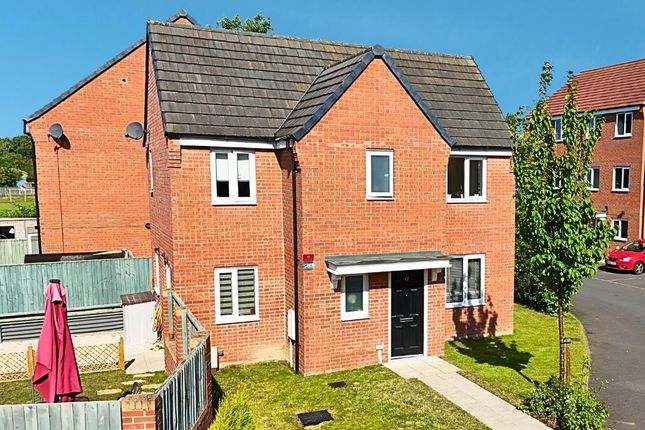Thumbnail Detached house for sale in Pitt Close, Kinsley, Pontefract