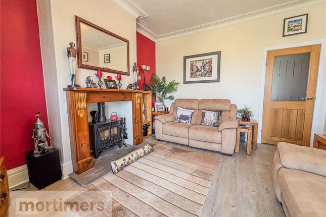 12, Hazel Avenue, Accrington photo 4