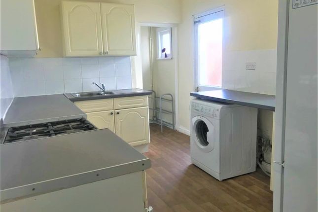 Terraced house to rent in Strover Street, Gillingham