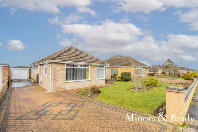 Detached bungalow for sale in Crestview Drive, Lowestoft