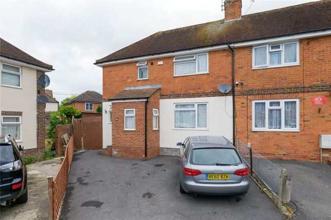 Semi-detached house to rent in Newlyn Gardens, Reading, Berkshire