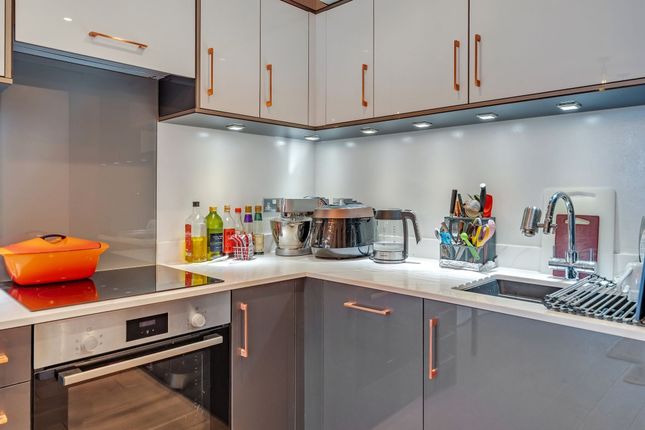 Flat 602, Horizon Broad Weir, Bristol photo 4