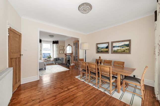 271, Eastcombe Avenue, London photo 4