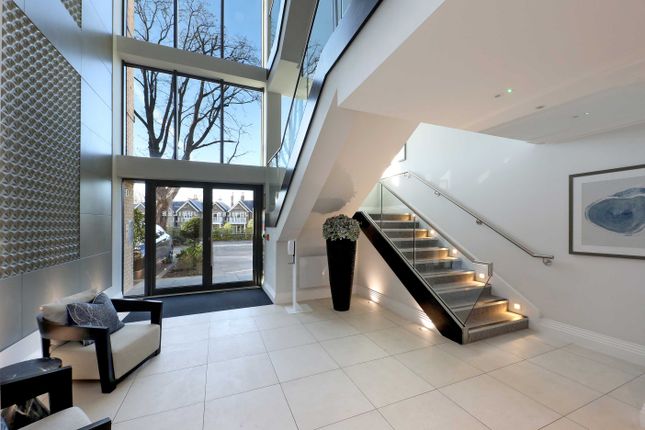 Penthouse for sale in Glen Island, Taplow