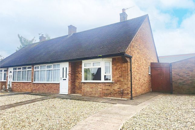 2-bed bungalow on Farm Lane Bungalows, Donnington, Telford, Shropshire TF2, £169,950