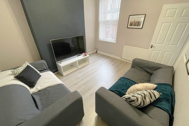 Molyneux Road, L6 6AW photo 2