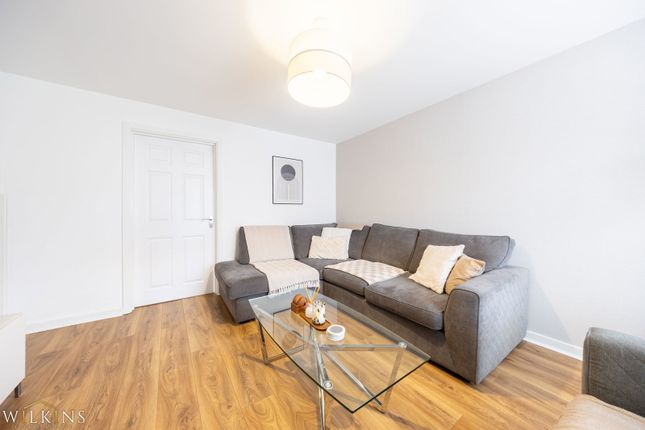 36, Romulus Way, Warwickshire photo 4
