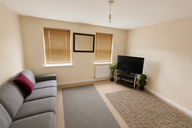 87, Market Harborough photo 3